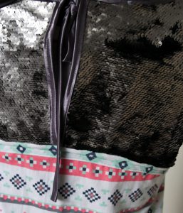 Jumpsuit Julika aus Jersey (Art Gallary Fabrics) und Oberteil aus Doppel-Pailletten-Stoff