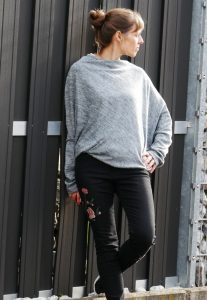 Poncho deluxe Prülla Strickstoff